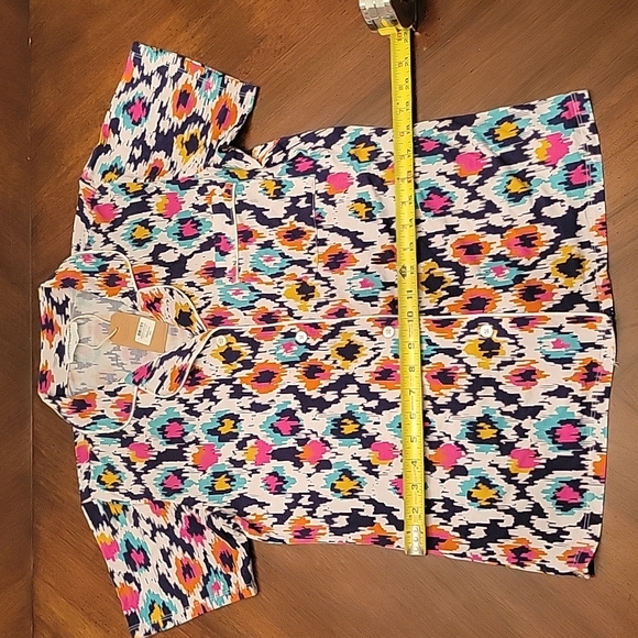 NWT Leopard Ikat Pajama Top Size Medium - Picture 9 of 11